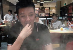 omg柚子个人资料,才华横溢的年轻歌手，音乐路上的璀璨新星