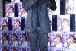 台湾娱乐圈吸金王,揭秘年度最赚钱明星风云榜