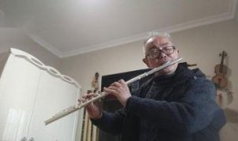 搞笑吹笛手,一场欢乐的笛音盛宴