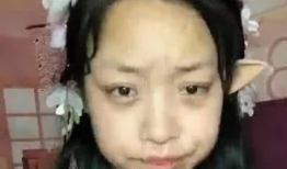 网红忘关摄相机,意外曝光私密瞬间引热议