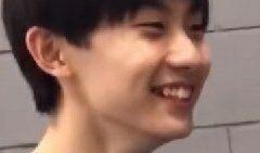 男孩搞笑表情视频,笑翻全场！男孩搞笑表情视频集锦