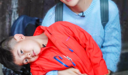 亮仔娱乐妈妈,揭秘明星家庭背后的温馨故事