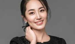 张露馨个人资料,才华横溢的年轻歌手，闪耀舞台的璀璨之星