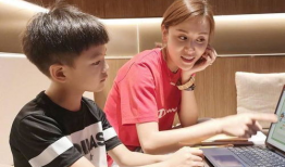 亮仔娱乐妈妈,揭秘明星家庭背后的温馨故事