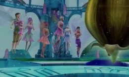 芭比春之花絮,绽放青春，绽放美丽