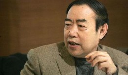 贾平凹图片,墨香氤氲的文学巨匠