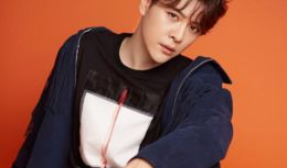 悦凯娱乐只有3名艺人,三驾马车引领娱乐圈新风尚”