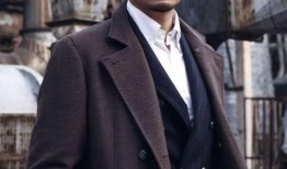 演员张洪睿生活照,揭秘演员私下温馨日常