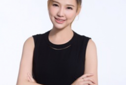 钟立群个人资料